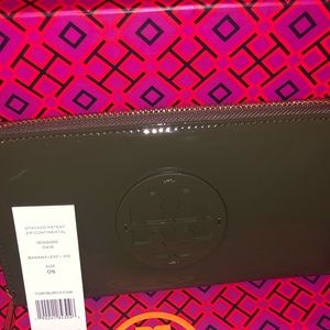 Tory Burch stacked patent zip continental wallet